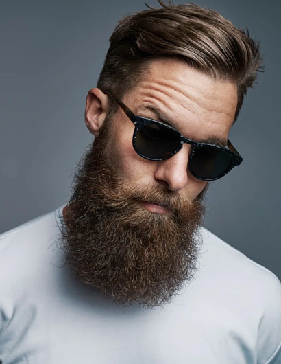 Micropigmentação de barba antes e depois em Moema